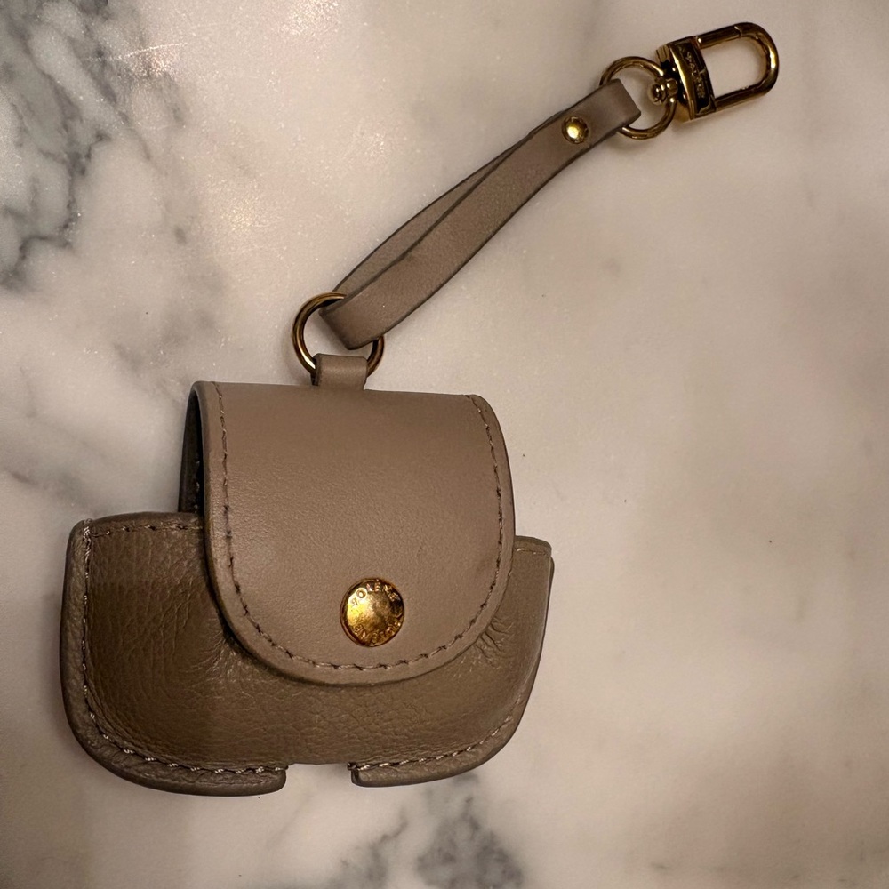 Polene leather airpods case